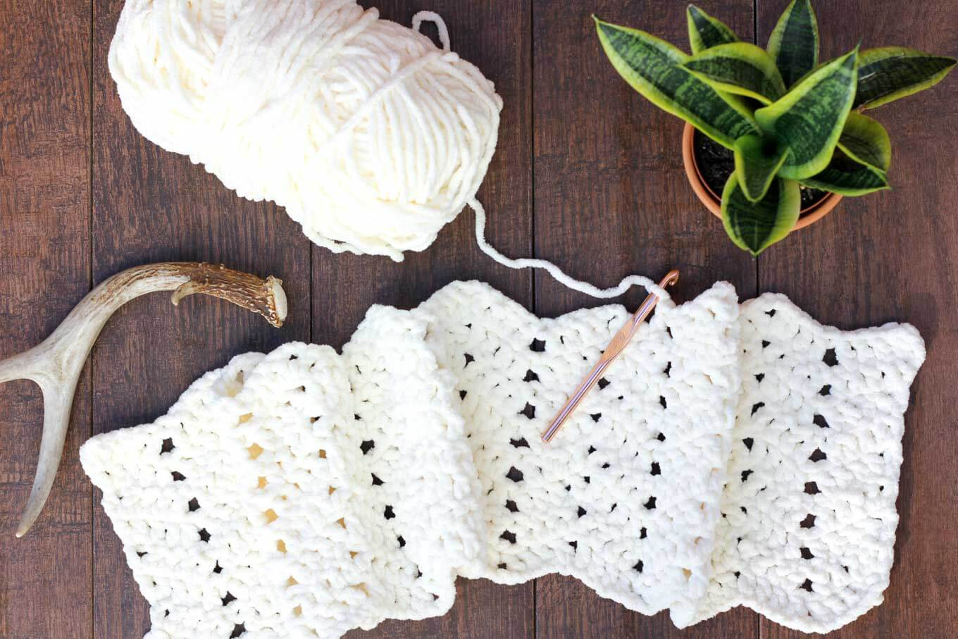 Free Modern + Chunky Crochet Blanket Pattern - Beginner-Friendly - Free Printable Crochet Patterns