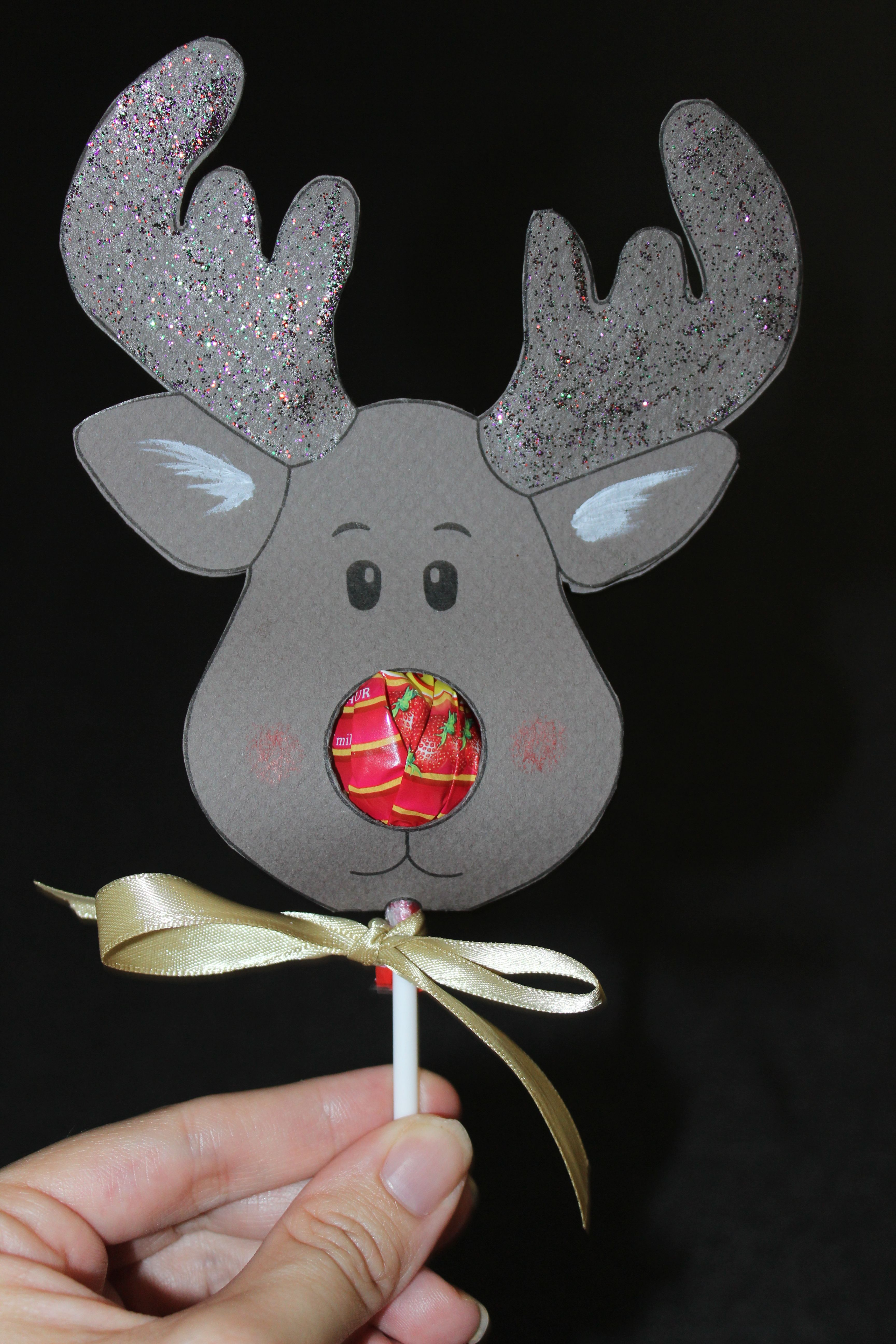 Reindeer Lollipop Card Tutorial | Christmas Ideas | Christmas - Free Printable Reindeer Lollipop Template