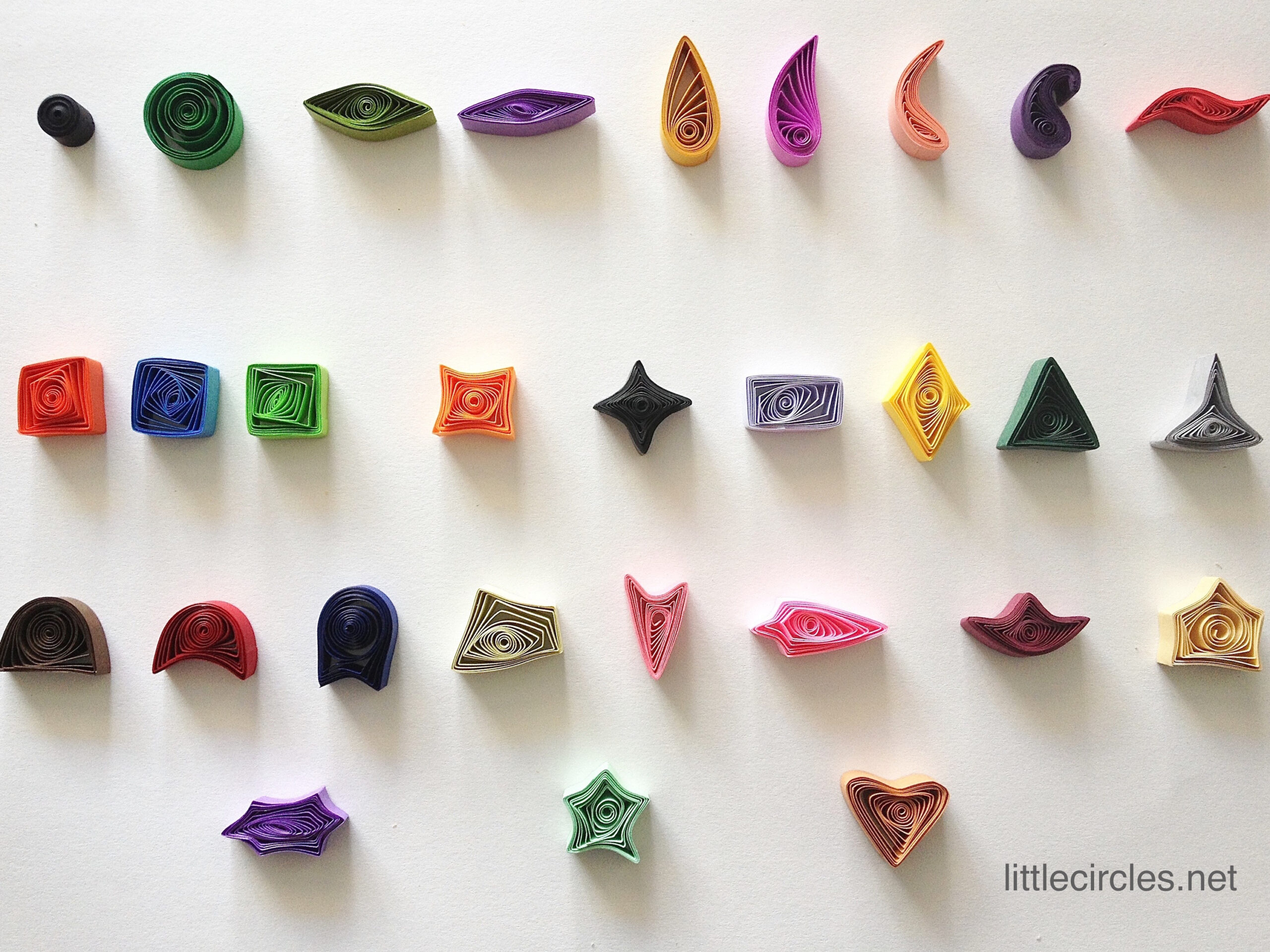 The Ultimate Paper Quilling Tutorial For Beginners | Craftsy - Free Quilling Designs